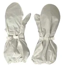Handschuh,US�ber--- Schneetarn